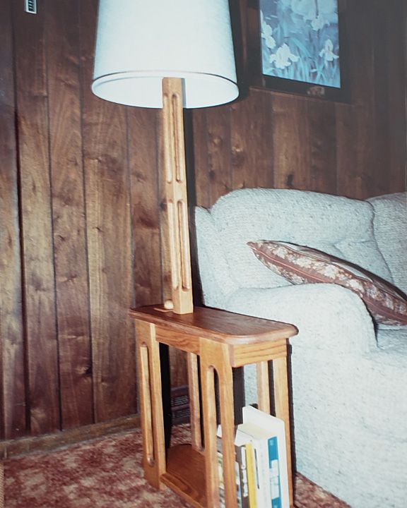 1990 table lamp